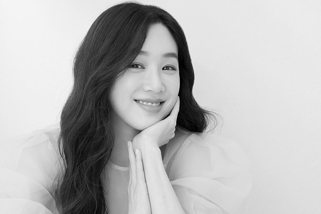 배우 정려원씨 모습