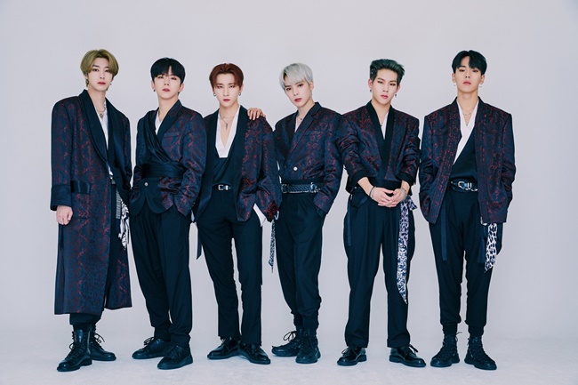 그룹 몬스타엑스의 모습