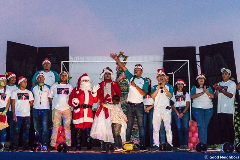 엘살바도르 연말 후원행사 이미지