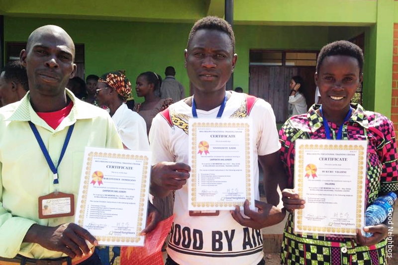 직업센터 졸업생 모습