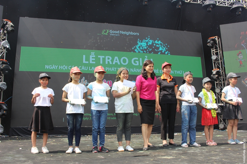 베트남 특별활동 동아리 축제 개최 모습